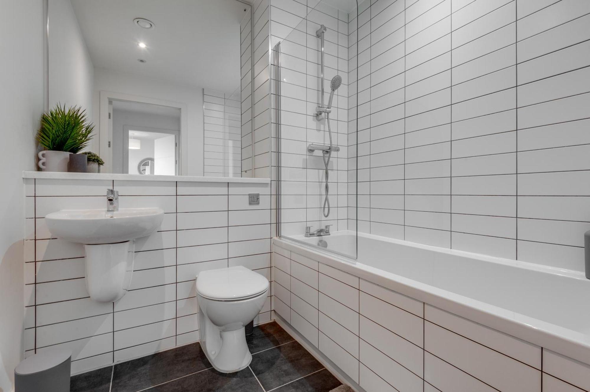 Huge Long Stay Savings! City View Balcony Penthouse Ліверпуль Екстер'єр фото