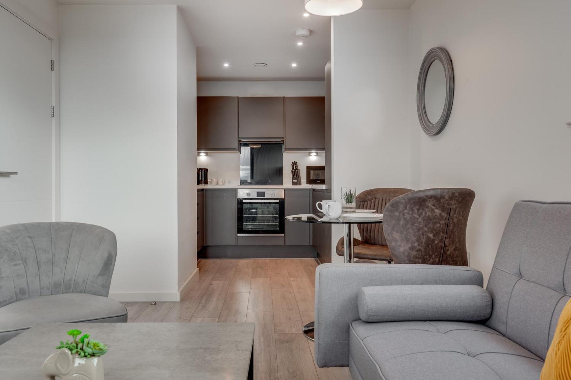 Huge Long Stay Savings! City View Balcony Penthouse Ліверпуль Екстер'єр фото