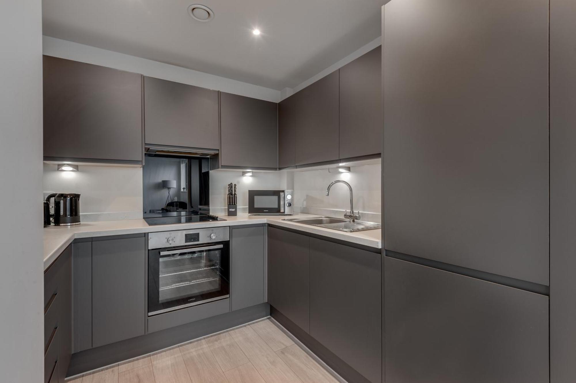 Huge Long Stay Savings! City View Balcony Penthouse Ліверпуль Екстер'єр фото